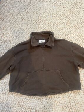 Joah Brown Cropped Half-Zip V-Neck Pullover in Brown